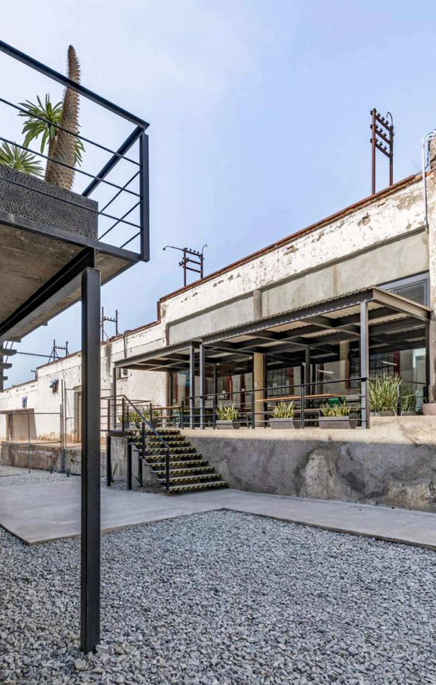 OFICINAS LEONALI